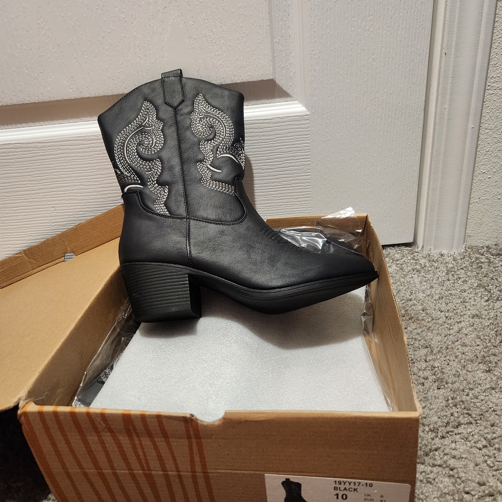 Black Western Ankle Boots
